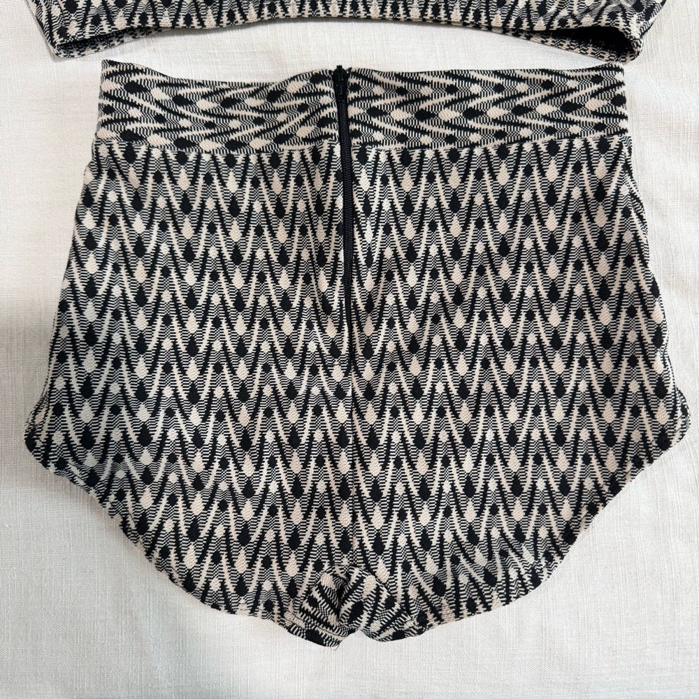 Seea Georgia Bikini Set Top Medium & High Waisted Bottoms Small in Aries Print - Picture 8 of 16